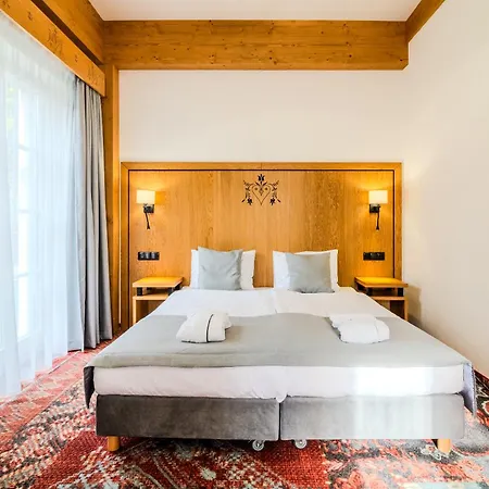 Hotel Maria & Pieniny 3*