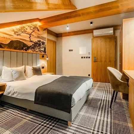 Maria & * شتافنيتسه