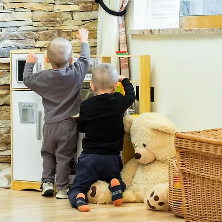 Maria & شتافنيتسه